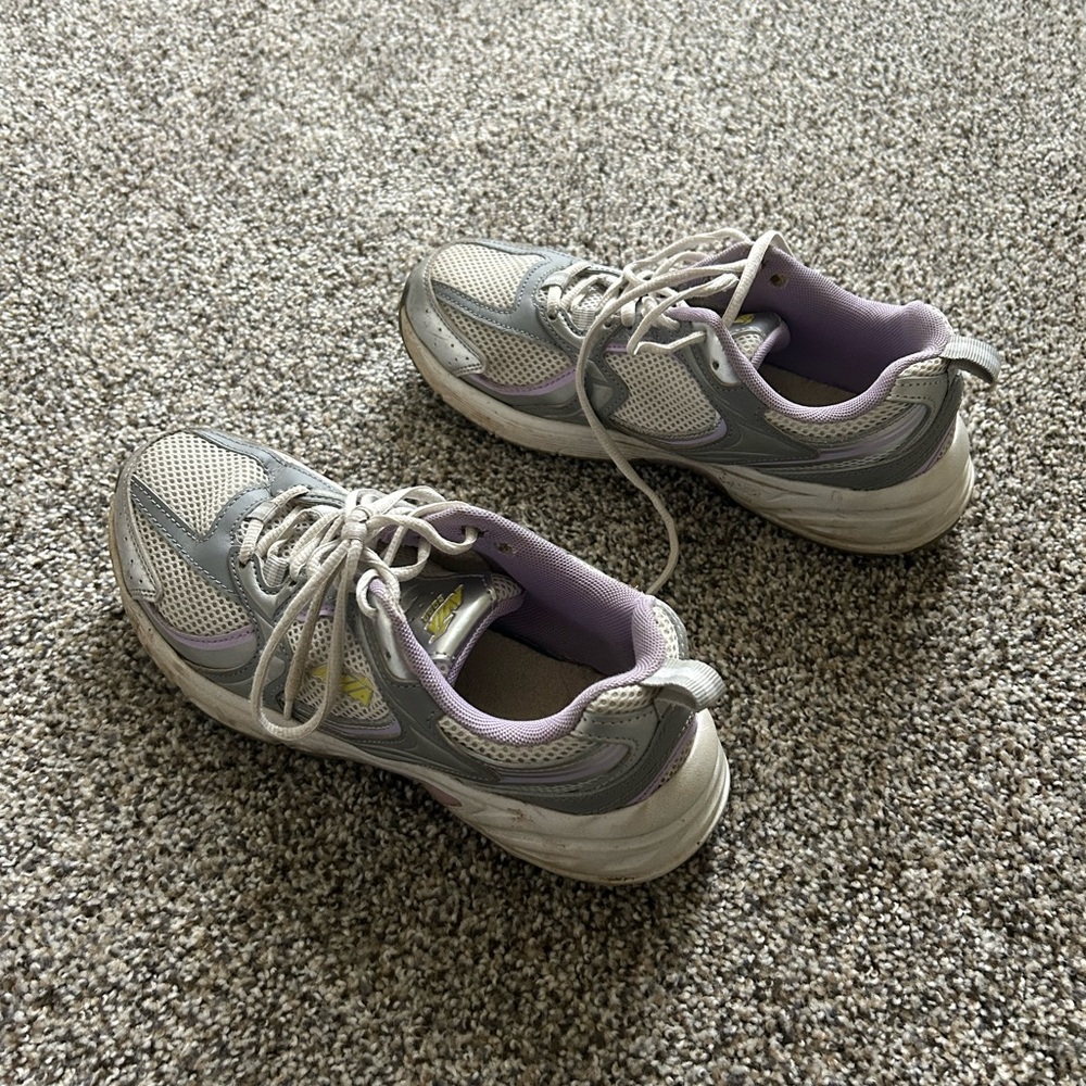 Avia Women's Gray and Lavender Athletic Shoes